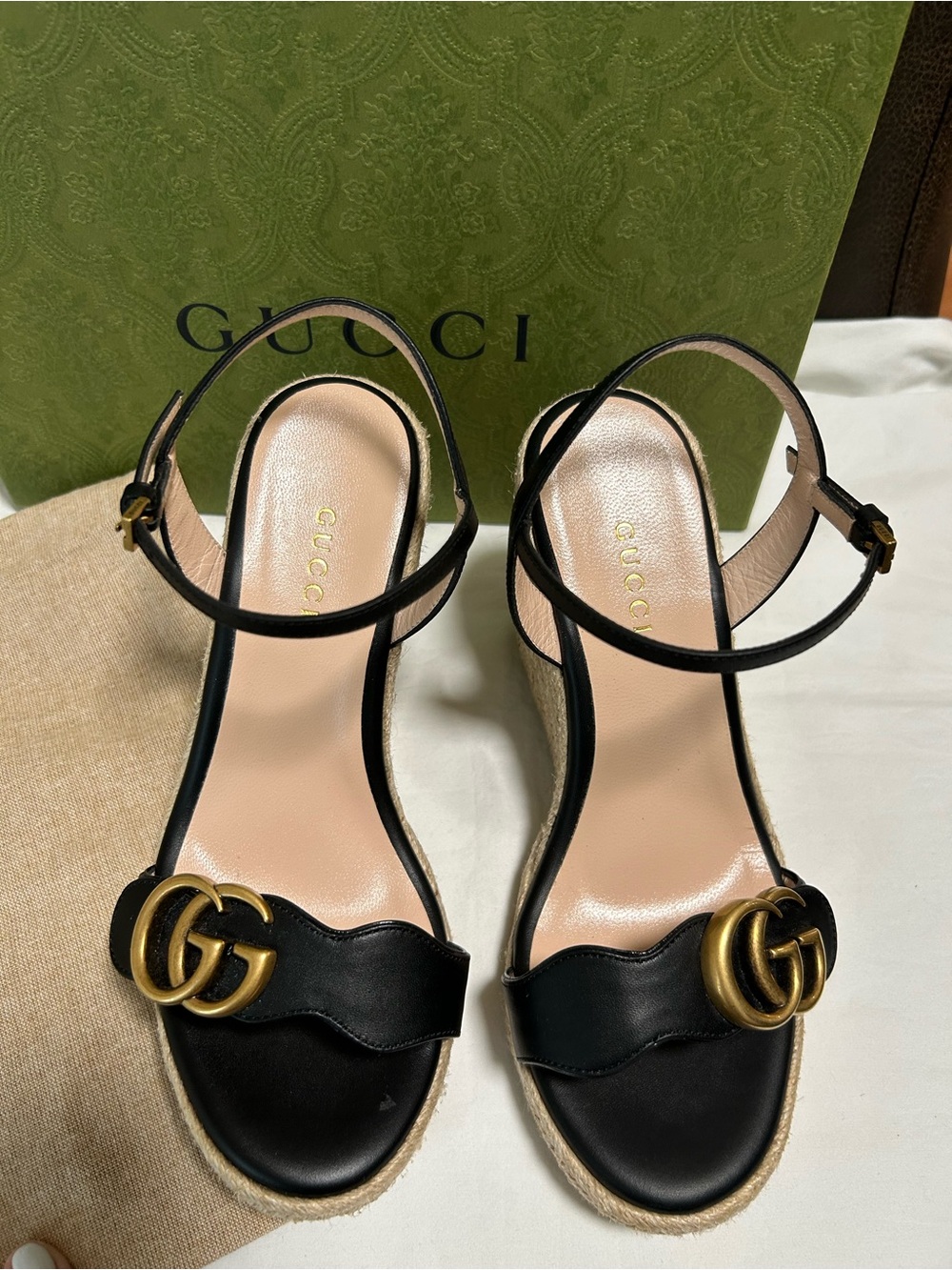 NWT Gucci Aitana Black Leather Espadrille Wedge Sandals w Gold GG Size 4.5/ 34.5 - Picture 10 of 12